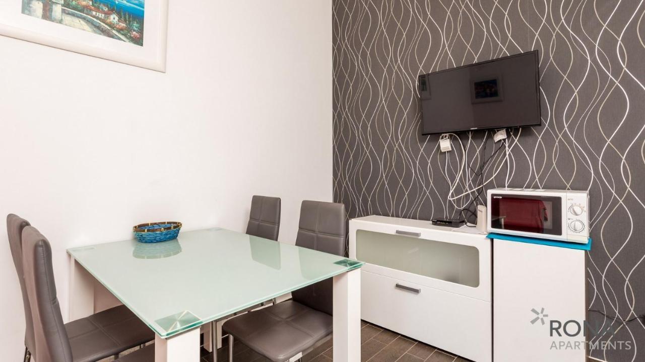 Rona Apartments Zlatko Šimuni Dış mekan fotoğraf