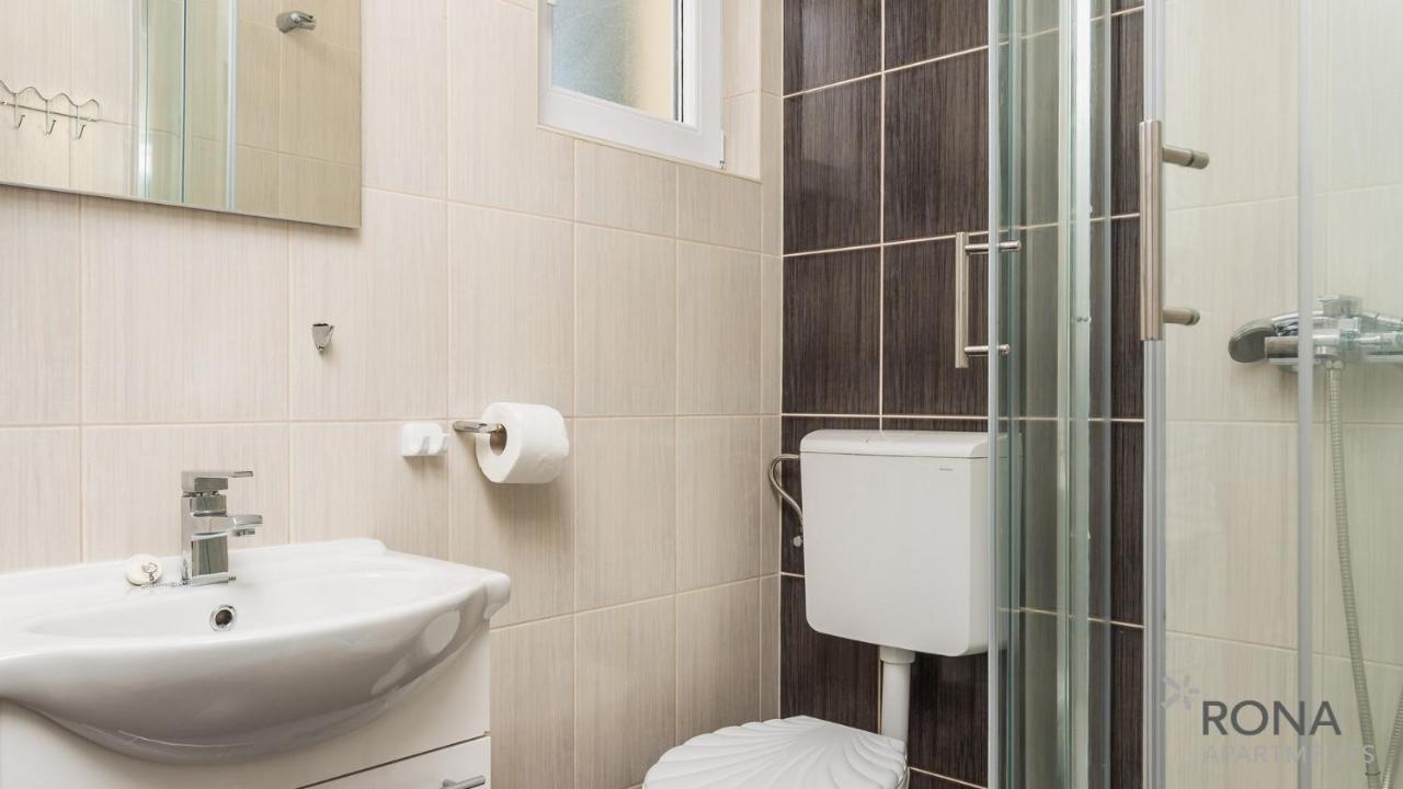 Rona Apartments Zlatko Šimuni Dış mekan fotoğraf