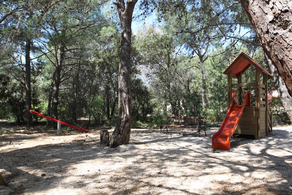 Rona Apartments Zlatko Šimuni Dış mekan fotoğraf